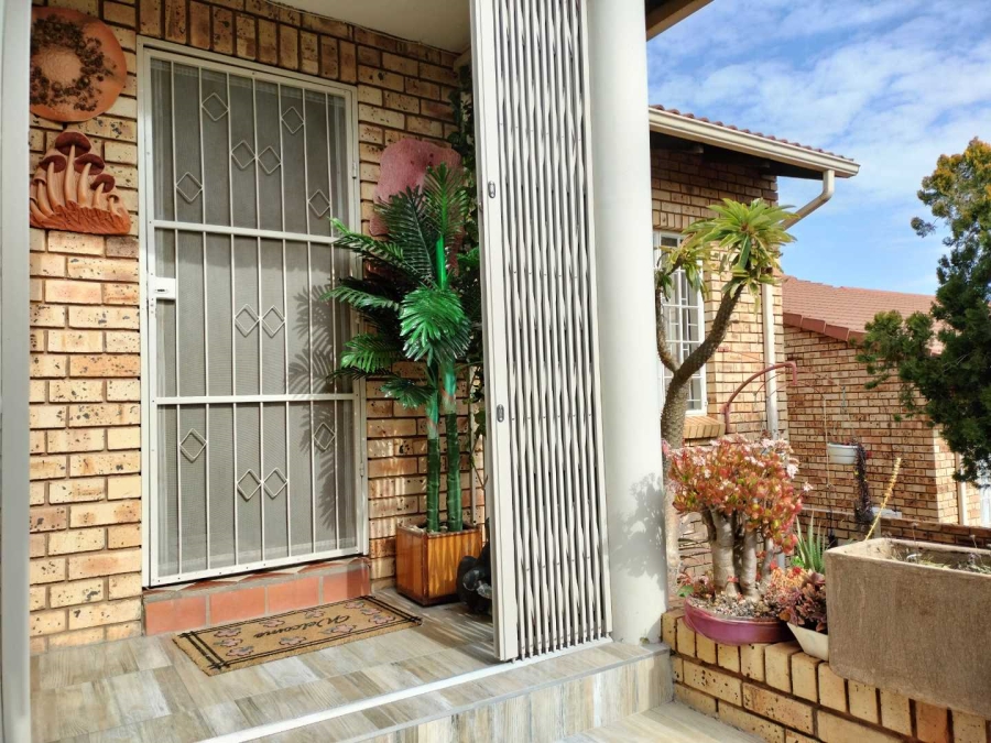 3 Bedroom Property for Sale in Baysvalley Free State